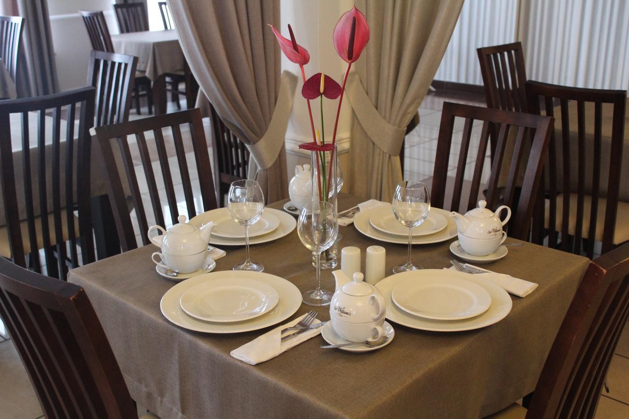 Hotel Regina Radom Luaran gambar